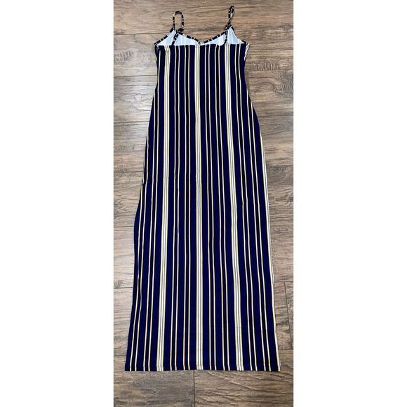 Women’s Maxi Dress Blue Stripes Knit Summer Medium - Picture 8 of 8